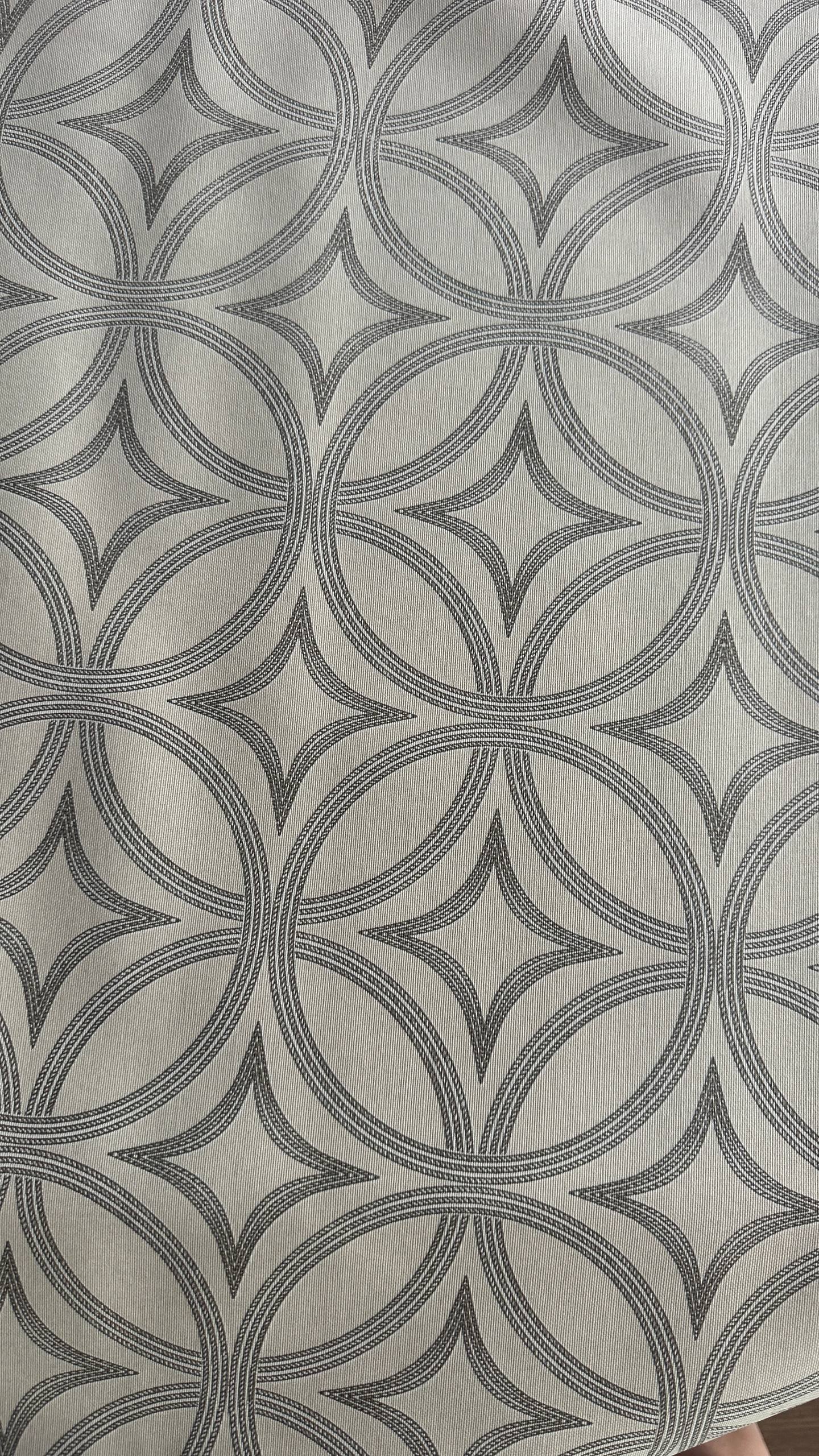 водонепроникна скатертина (коло гармонії)