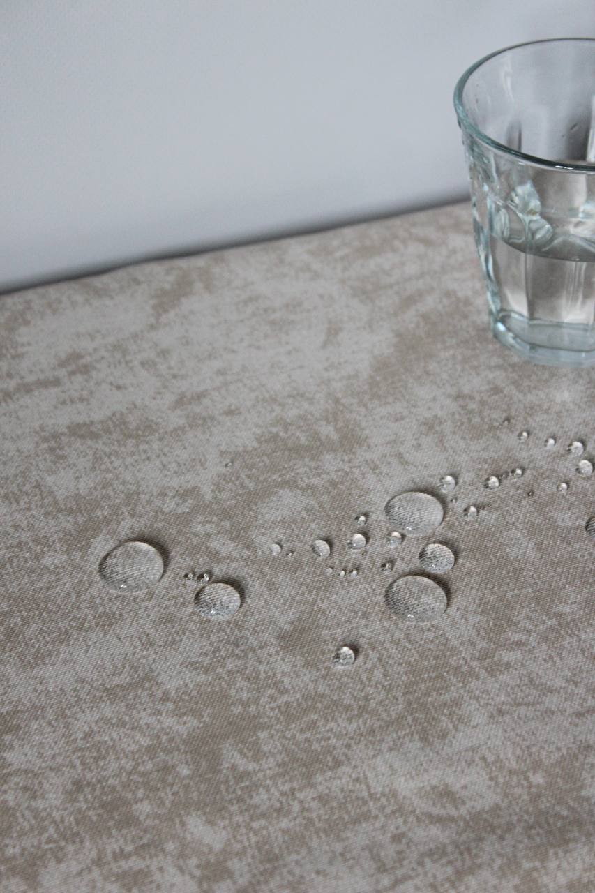 водонепроникні скатертини